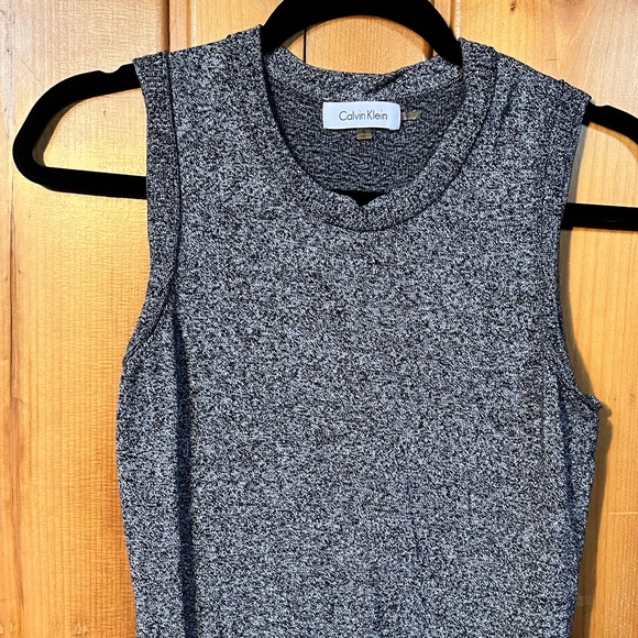 Calvin Klein Women's Grey Jacket- grey crewneck sweater vest - Picture 3 of 12